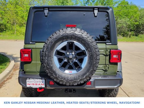 Used 2022 Jeep Wrangler Rubicon w/ LED Lighting Group AWD/4WD image 4