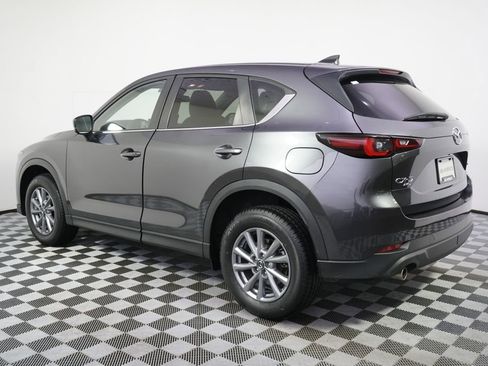 Used 2023 MAZDA CX-5 AWD 2.5 S w/ Select Package image 3