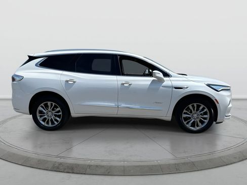 Used 2024 Buick Enclave Avenir w/ Avenir Technology Package FWD image 9