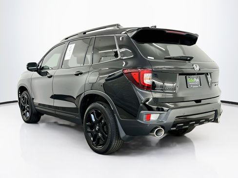 Used 2024 Honda Passport Black Edition image 5
