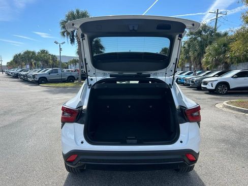 New 2026 Chevrolet Trax RS w/ Driver Confidence Package FWD image 11