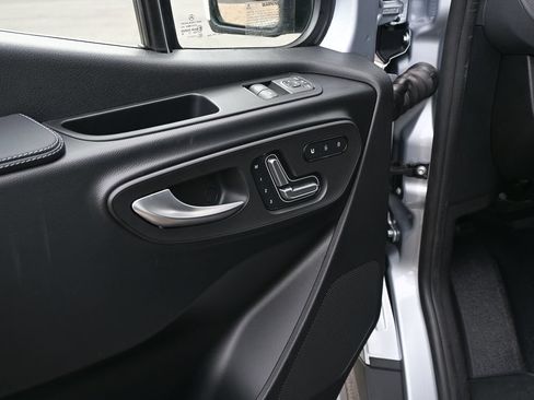 Used 2026 Mercedes-Benz Sprinter 3500 image 7