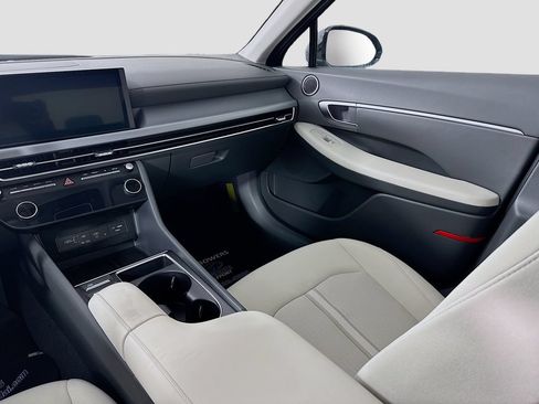 New 2026 Hyundai Sonata SEL FWD image 24