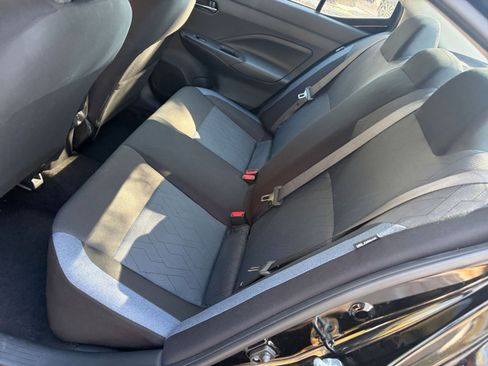 Used 2025 Nissan Versa SV image 35