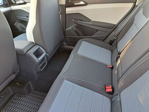 New 2026 Volkswagen Taos S image 21