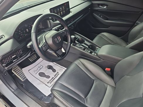 Used 2025 Honda Accord Sport image 21