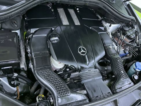 Used 2016 Mercedes-Benz GLE 400 4MATIC image 33