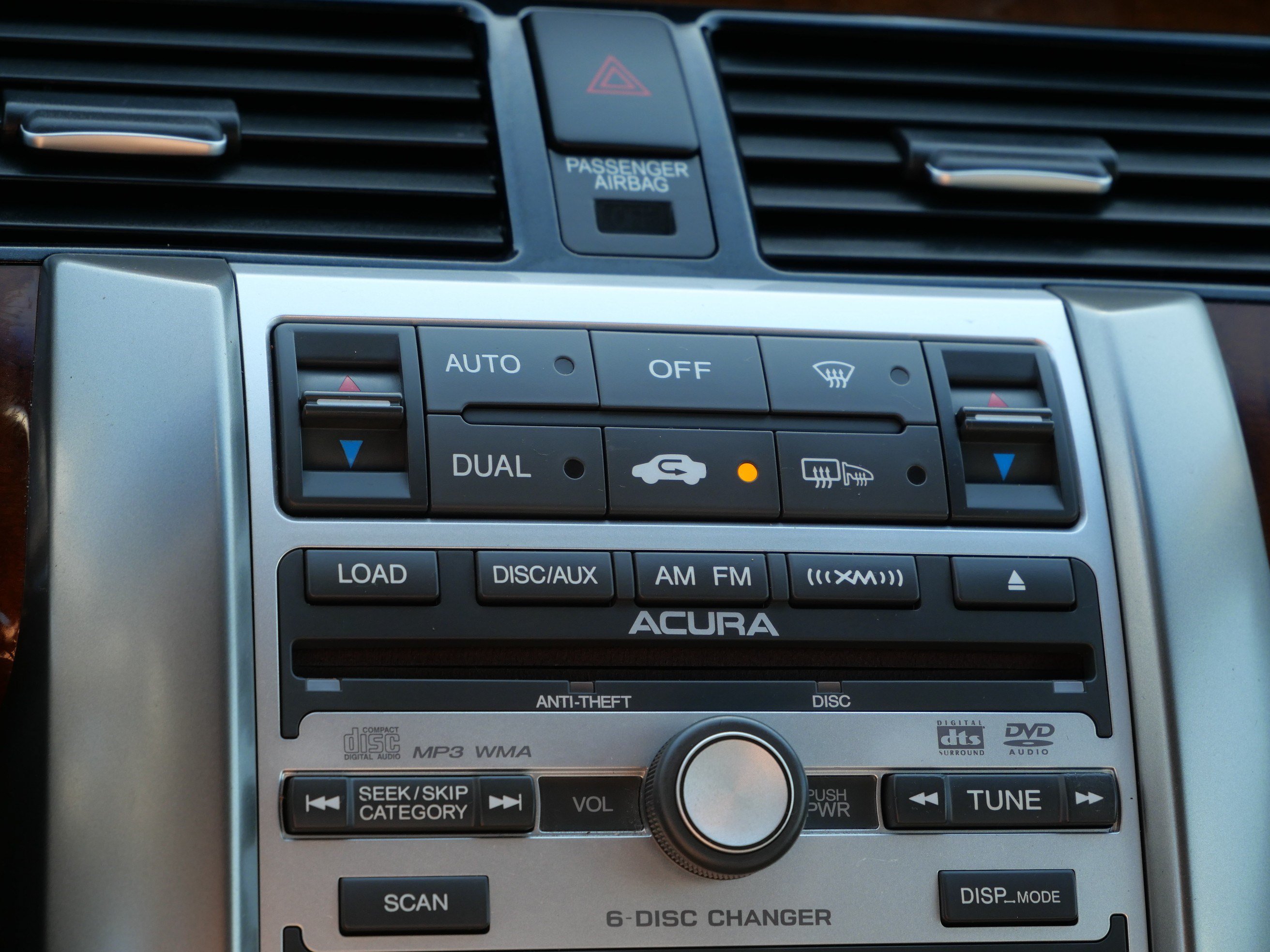 Used 2007 Acura RL w/ Technology Package AWD/4WD image 23