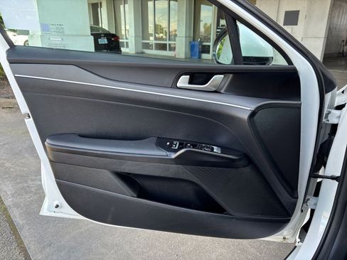 Used 2025 Kia K5 LXS FWD image 18