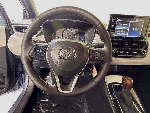 Used 2020 Toyota Corolla SE FWD image 13