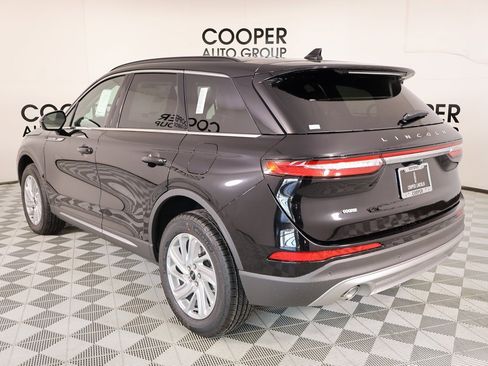 New 2026 Lincoln Corsair Premiere image 23