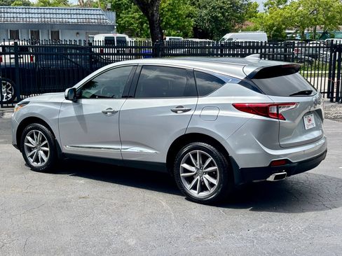 Used 2023 Acura RDX w/ Technology Package FWD image 4