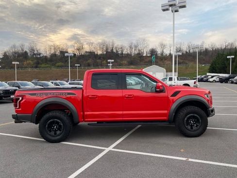 Used 2019 Ford F150 Raptor w/ Equipment Group 802A Luxury image 6