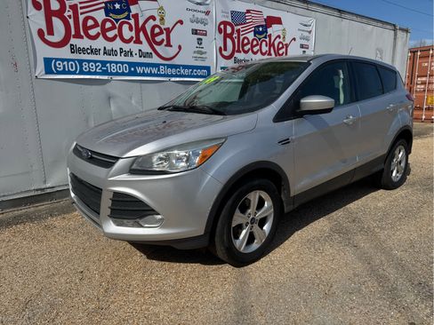 Used 2014 Ford Escape SE image 6