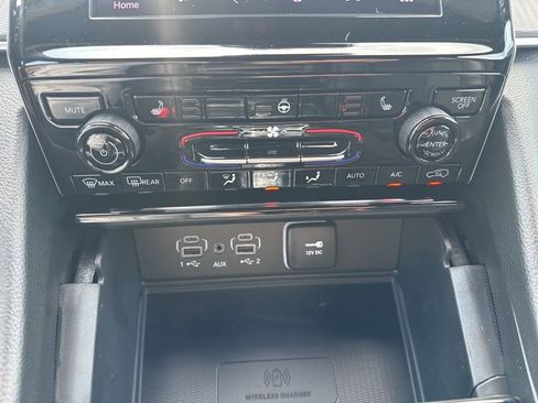 New 2025 Jeep Grand Cherokee L Altitude image 31