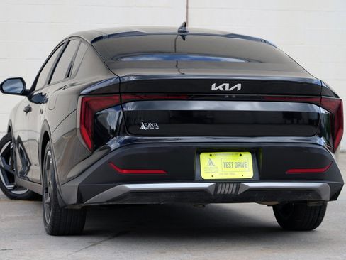 Used 2025 Kia K4 EX FWD image 5