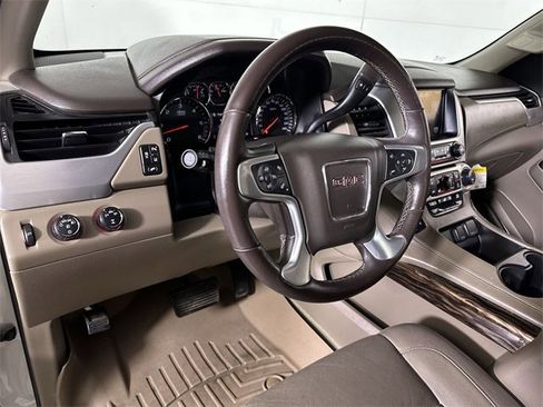 Used 2015 GMC Yukon SLT image 10
