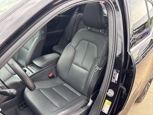 Used 2025 Volvo XC40 B5 Core AWD/4WD image 20