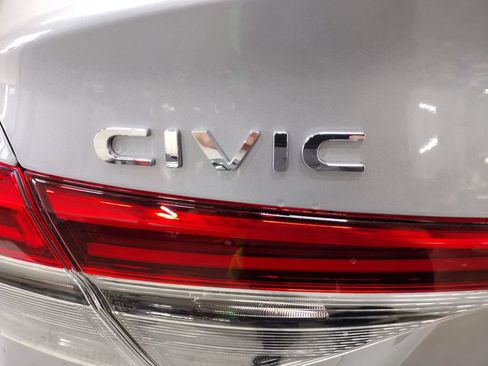 Used 2024 Honda Civic LX image 14