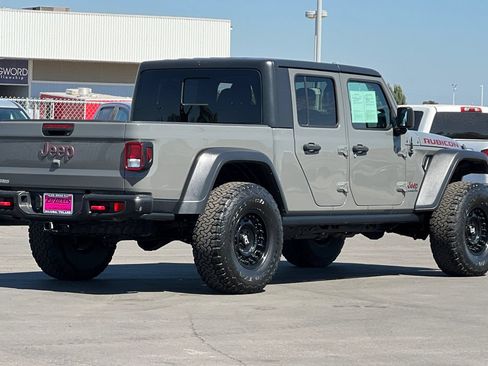 Used 2020 Jeep Gladiator Rubicon AWD/4WD image 4