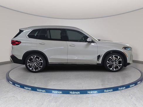 Used 2026 BMW X5 sDrive40i w/ Climate Comfort Package RWD image 6
