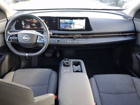 Used 2023 Nissan Ariya FWD image 12