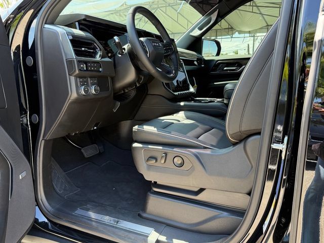 Certified 2026 GMC Yukon XL Elevation AWD/4WD image 14