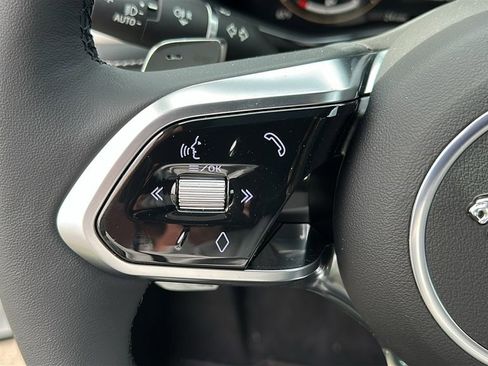 New 2024 Jaguar XF R-Dynamic SE image 11