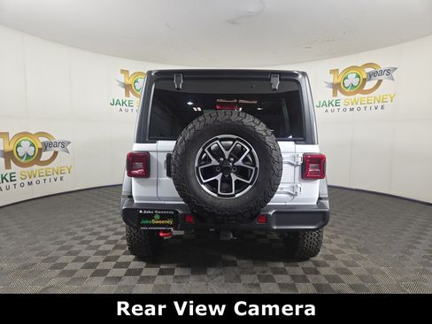 Used 2026 Jeep Wrangler Unlimited Rubicon AWD/4WD image 9
