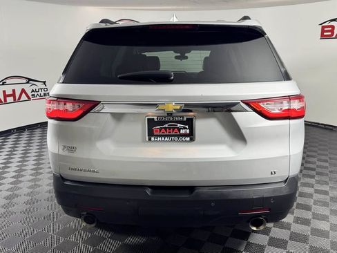 Used 2020 Chevrolet Traverse LT FWD image 5