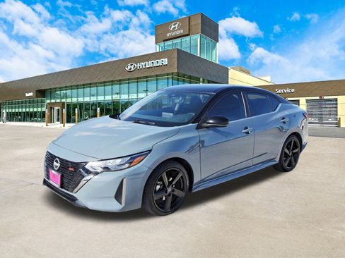 Used 2024 Nissan Sentra SR image 10