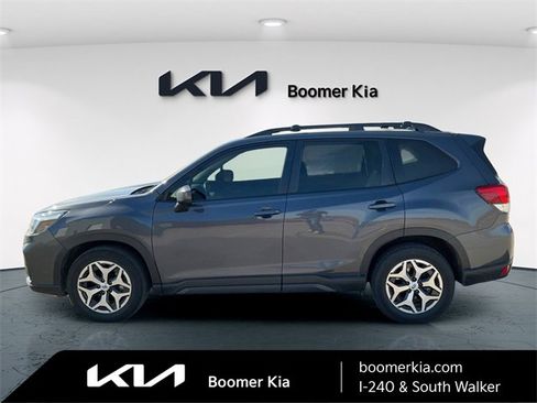 Used 2021 Subaru Forester Premium w/ Popular Package #1 image 8