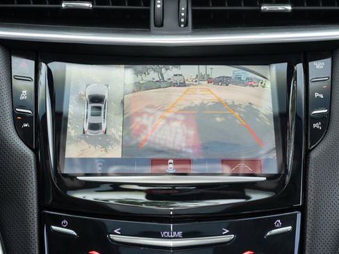 Used 2017 Cadillac XTS Premium Luxury image 33