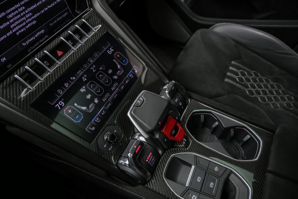 Used 2023 Lamborghini Urus Performante AWD/4WD image 24