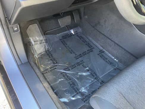 Used 2025 Honda Accord LX image 18