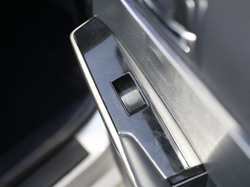 Used 2015 Lexus IS 250 image 33