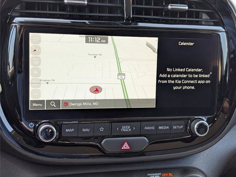 Used 2024 Kia Soul S FWD image 26