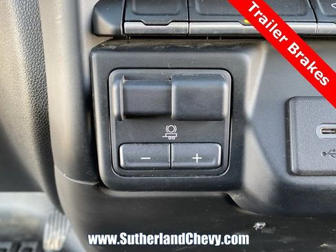 Used 2022 GMC Sierra 2500 SLE w/ X31 Off-Road Package image 39