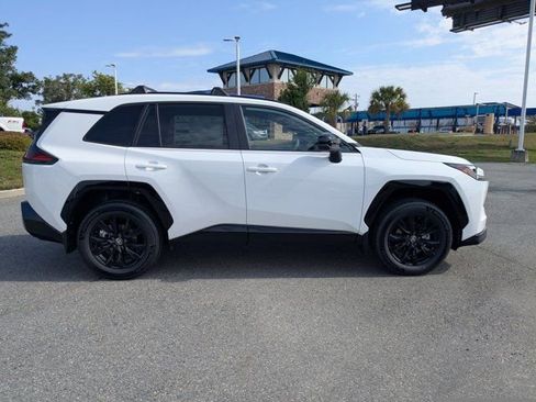 Used 2026 Toyota RAV4 SE w/ Weather Package FWD image 3