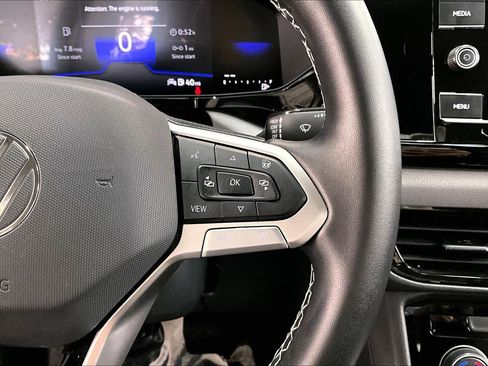 Used 2024 Volkswagen Taos S image 22