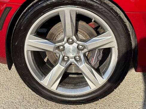 Used 2016 Chevrolet Camaro SS image 10