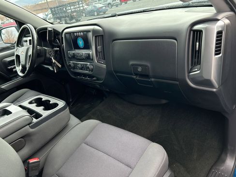 Used 2017 Chevrolet Silverado 1500 LT w/ All Star Edition image 27