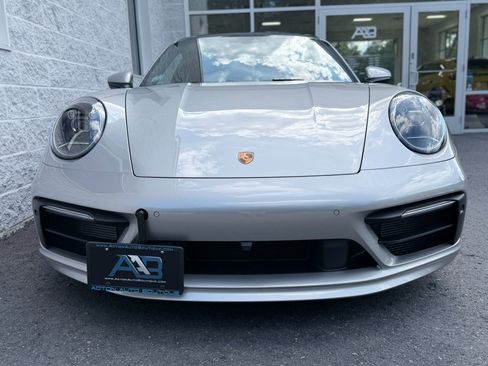 Used 2023 Porsche 911 Carrera S RWD image 16