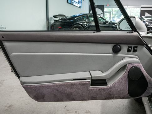 Used 1997 Porsche 911 4 Coupe AWD/4WD image 35