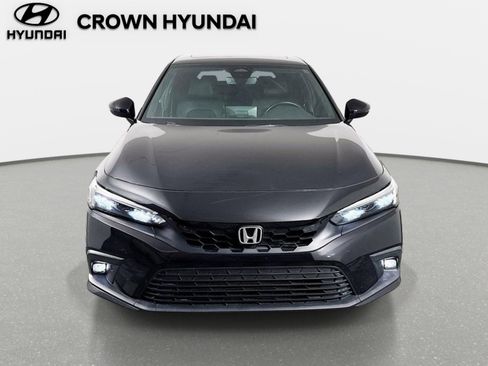 Used 2022 Honda Civic Sport Touring image 2