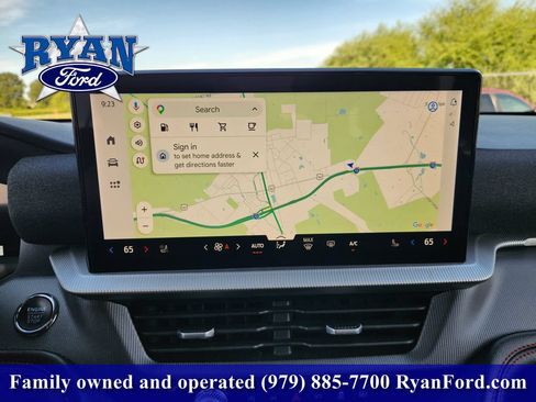Certified 2025 Ford Explorer ST-Line w/ ST-Line Street Pack AWD/4WD image 12
