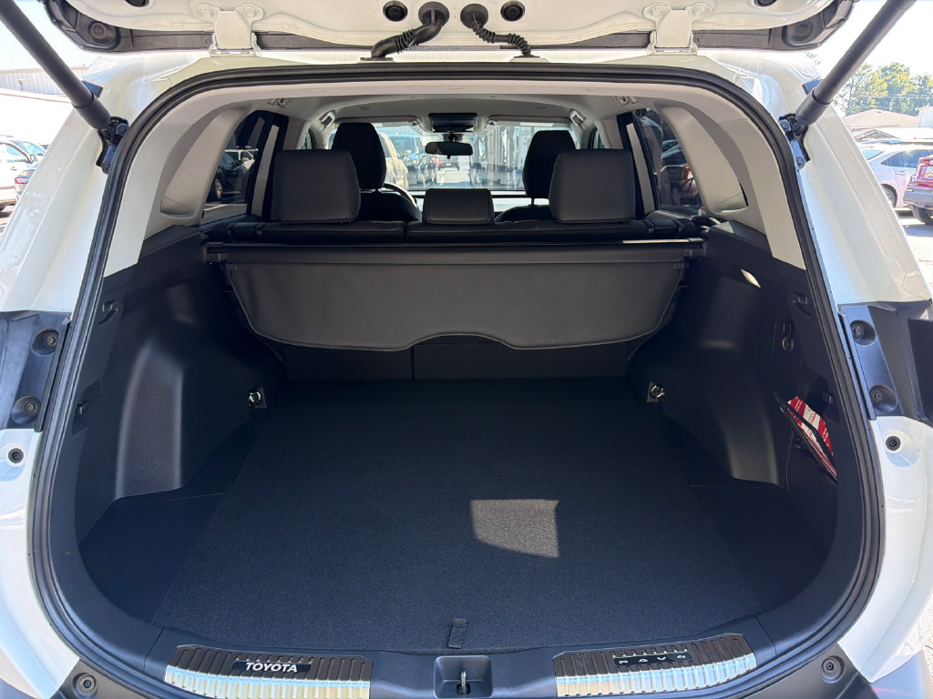 Used 2026 Toyota RAV4 XLE Premium FWD image 22