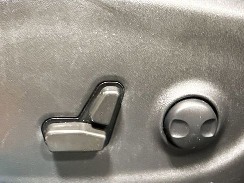 Used 2022 Jeep Cherokee Latitude image 20