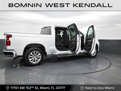 Used 2022 Chevrolet Silverado 1500 Custom image 28