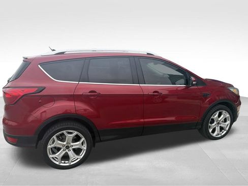 Used 2019 Ford Escape Titanium AWD/4WD image 23
